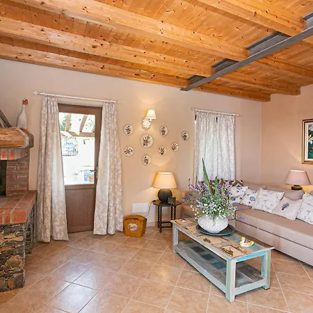 Homes In Genoa - Charming Rapallo