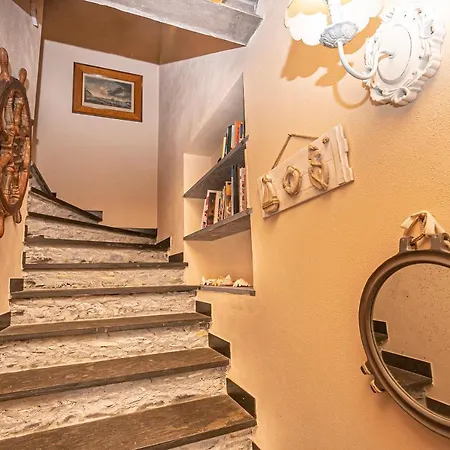 Villa Homes In Genoa - Charming Rapallo