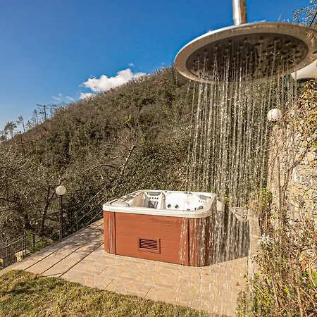 Homes In Genoa - Charming Villa