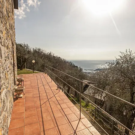 Homes In Genoa - Charming Villa Rapallo