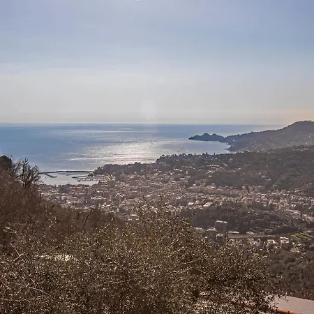 Homes In Genoa - Charming Villa *