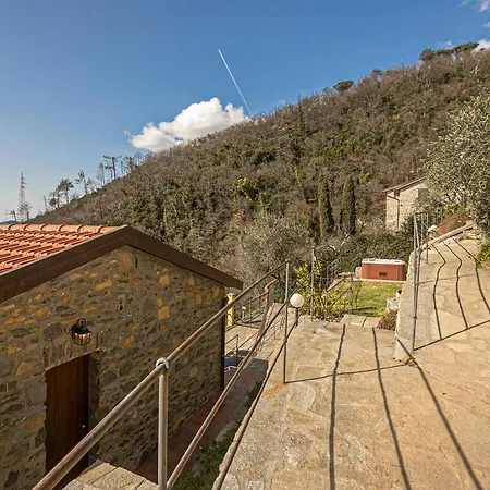 Homes In Genoa - Charming Villa Rapallo